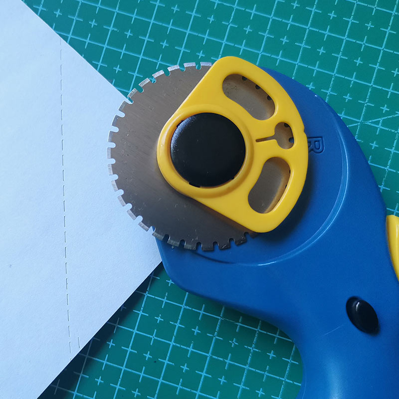 Rotary Cutter Patchwork Leathe - Textile Sewing Kit ulasan dan harga
